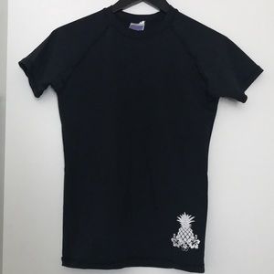 Short sleeve black rash guard - M